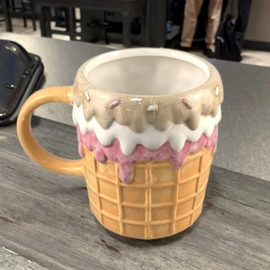 Donut Ceramic Coffee Mug Cute Cartoon Cake Candle Cup Birthday Gift For Couples Party Table Decor Home Desk Display Cozy