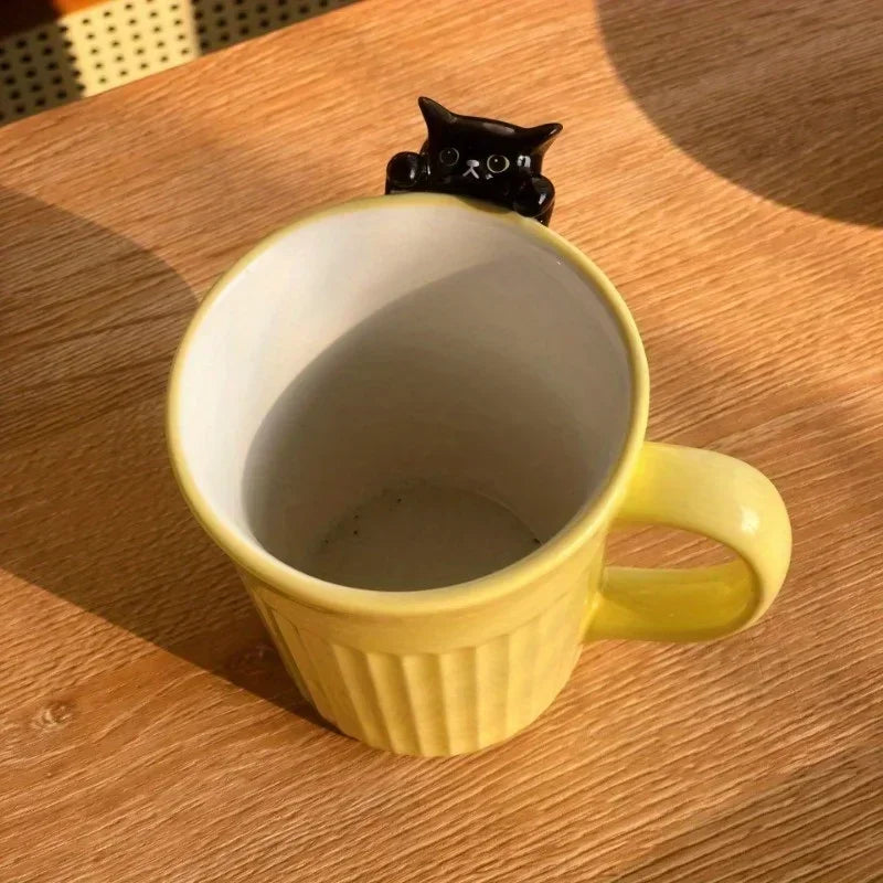 Lovely Cat Mug – Cute Ceramic Coffee Cup with Cat Design for Animal Lovers, Ideal for Hotels, Restaurants, and Offices