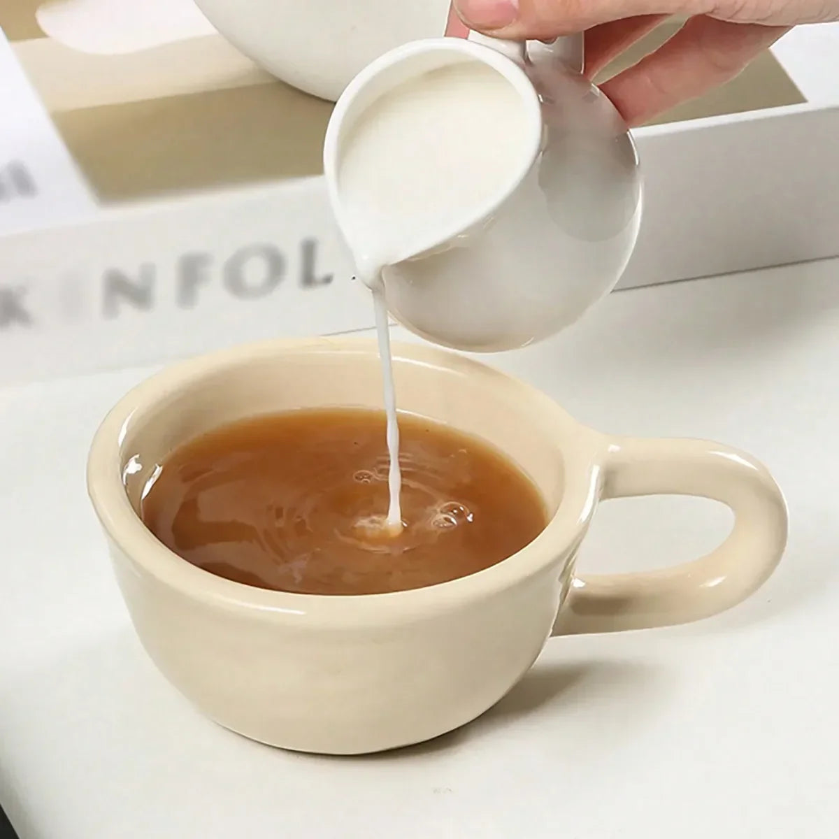 1pc A unique checkerboard ceramic coffee cup - perfect for coffee, milk, tea - an ideal gift for friends and home decor